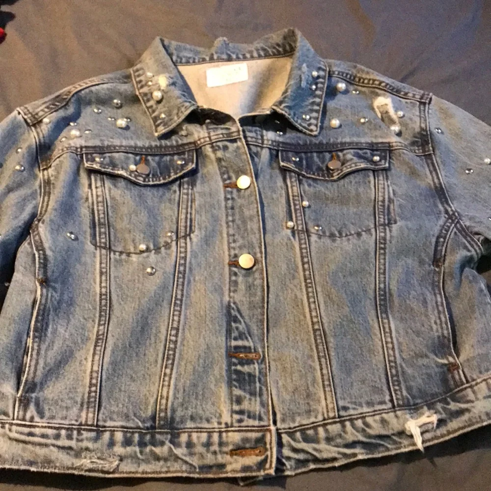 Tinsel Town Jean Jacket - Picture 9 of 9